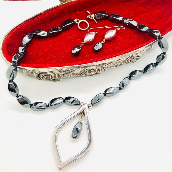 Vintage Luxury SEBBAG SSD Necklace Demi Parure Set - Picture 17 of 17